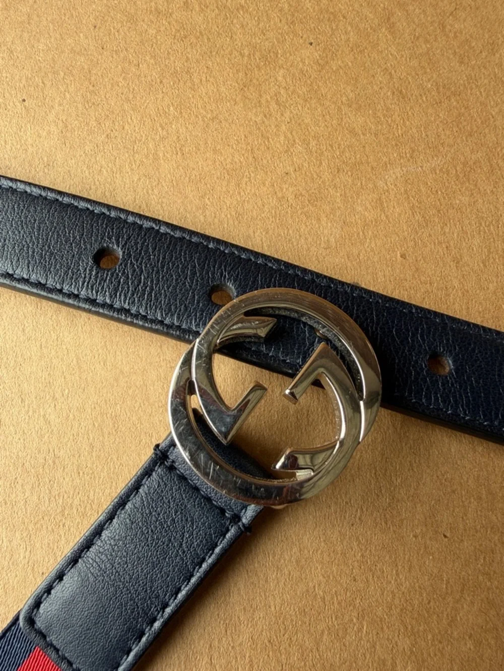 Gucci Black Leather & Red Navy Stripe Belt with Silver Interlocking G